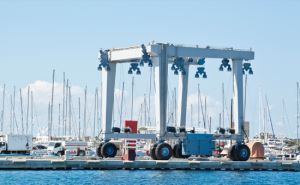 رفع 200 طن القارب والقارب كرين